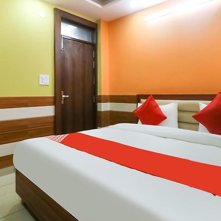 Hotel O Mayur Plaza Delhi Kültér fotó
