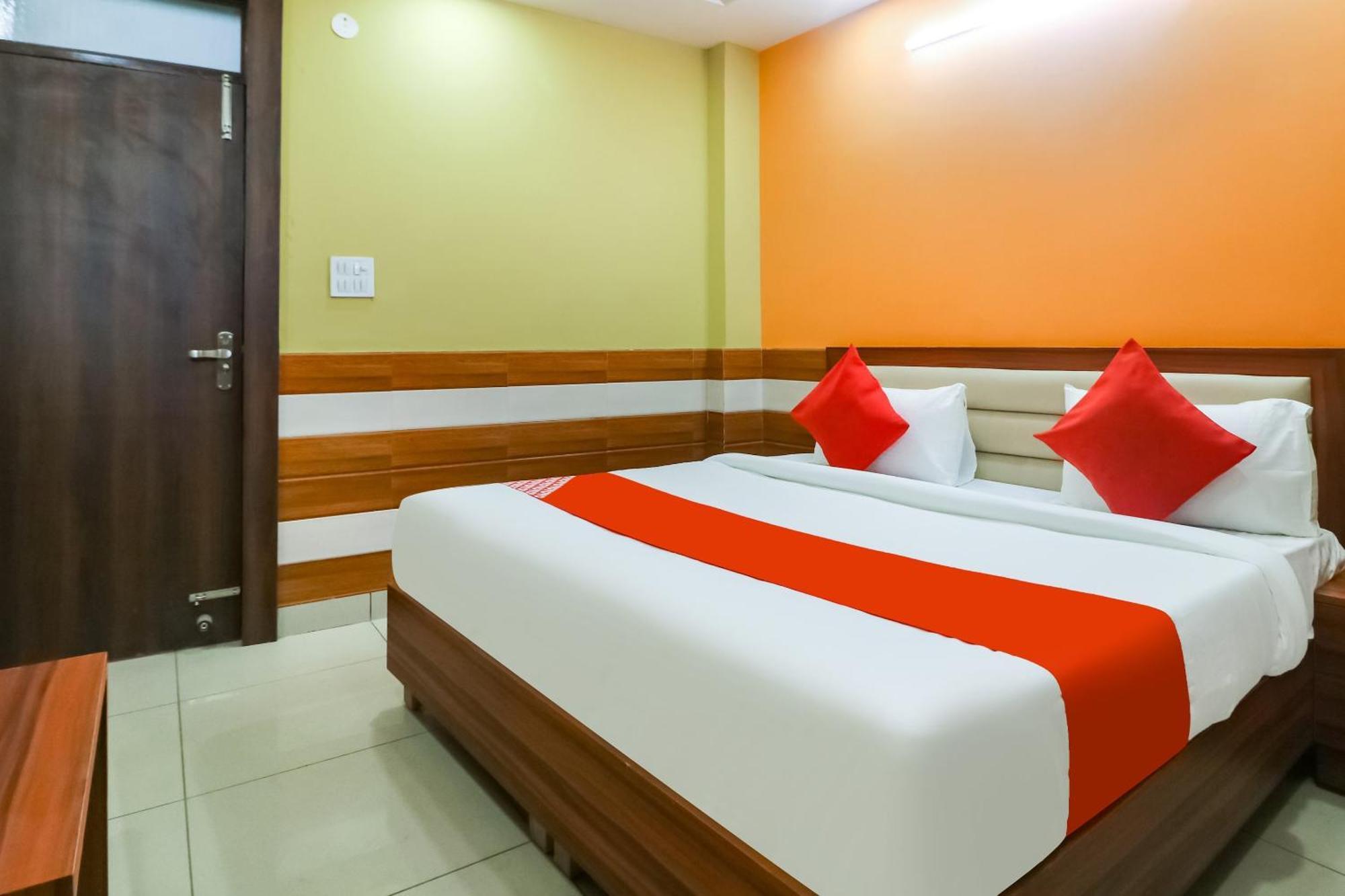 Hotel O Mayur Plaza Delhi Kültér fotó