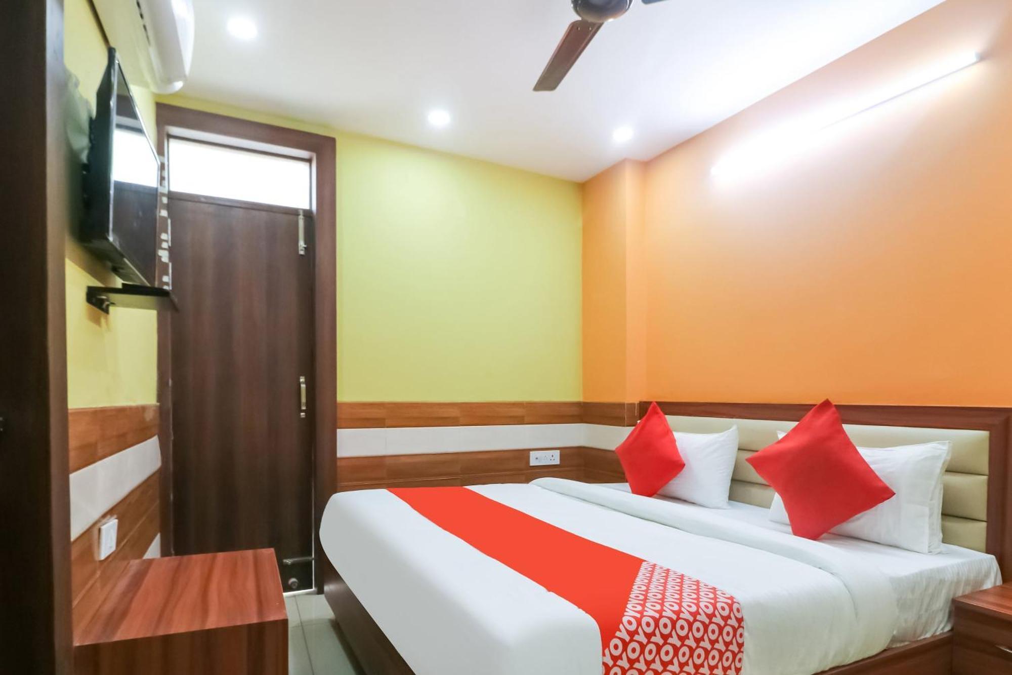 Hotel O Mayur Plaza Delhi Kültér fotó